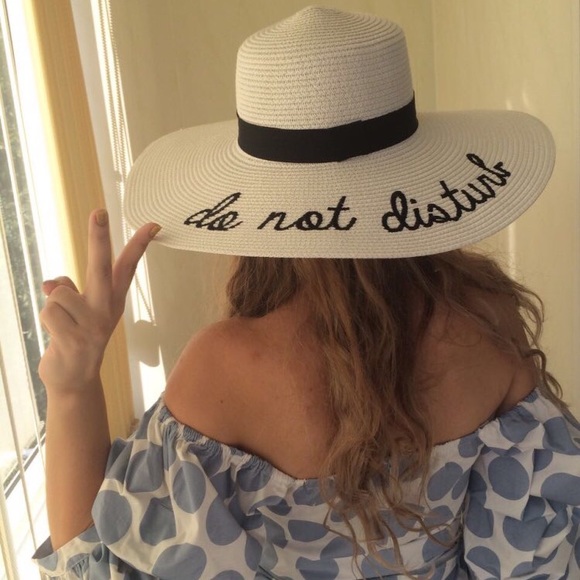 Do Not Disturb Beach Sun Hat Straw Embroidered New - Picture 8 of 8